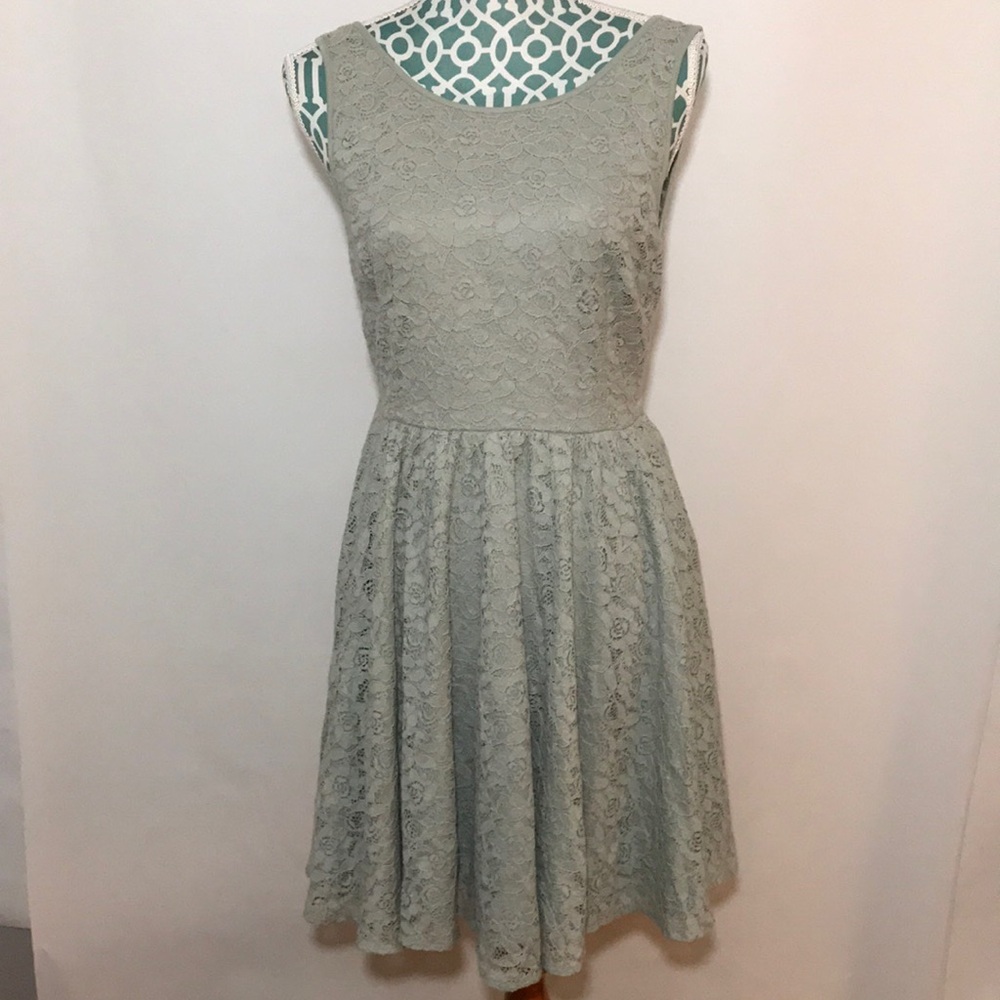 Pins and Needles Backless Dress Sage Minty Green Size 8 Lined